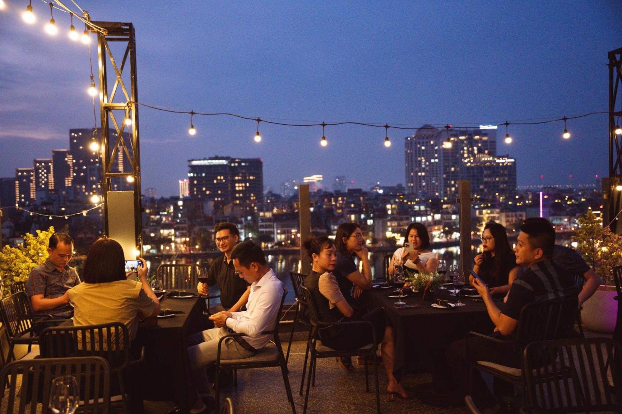 هانوي Margaery Boutique Apartment & Skyon9 Rooftop Bar المظهر الخارجي الصورة